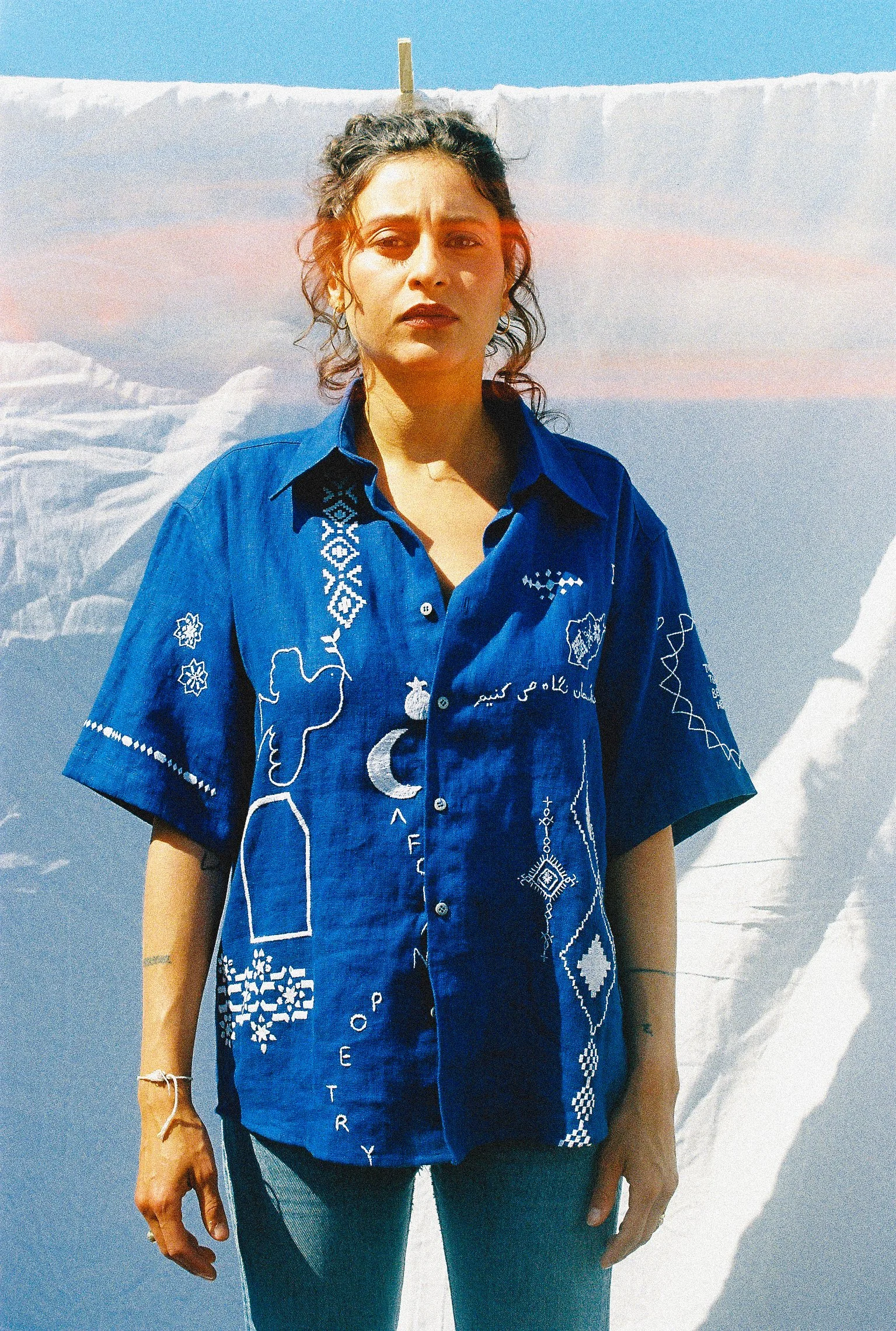 HOPEFUL - Hand-Embroidered Linen Shirt - Short Sleeves — Artijaan